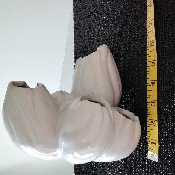 Torre & Tagus 5 bud ceramic vase - Picture 7 of 7